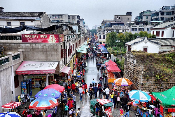 潮州加盟零食店連鎖怎么樣？賺錢(qián)嗎？